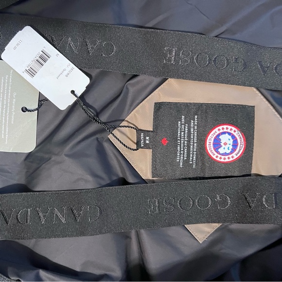 Canada Goose
McKenna Jacket - Picture 12 of 13